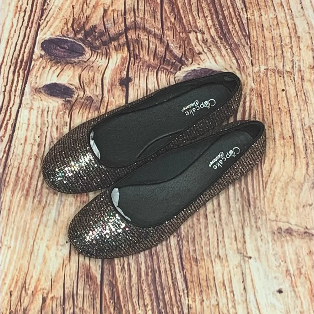Cupcake Coutour Multi Sparkle Ballerina Shoe flat Never worn. Size 5 Med…